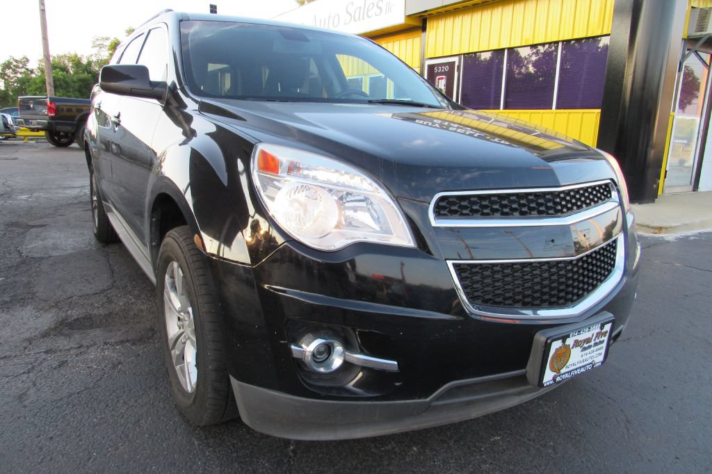 Used 2010 Chevrolet Equinox LT AWD/4WD image 4