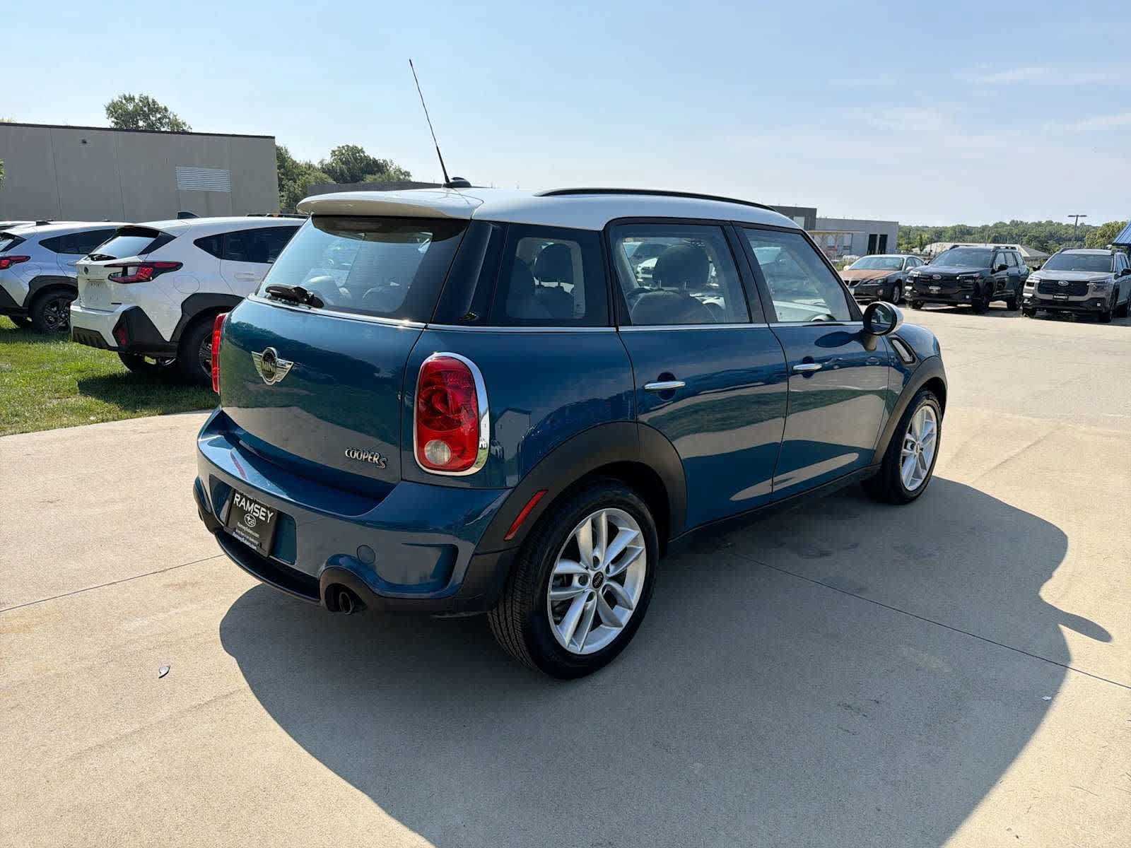 Used 2012 MINI Cooper Countryman S FWD image 6