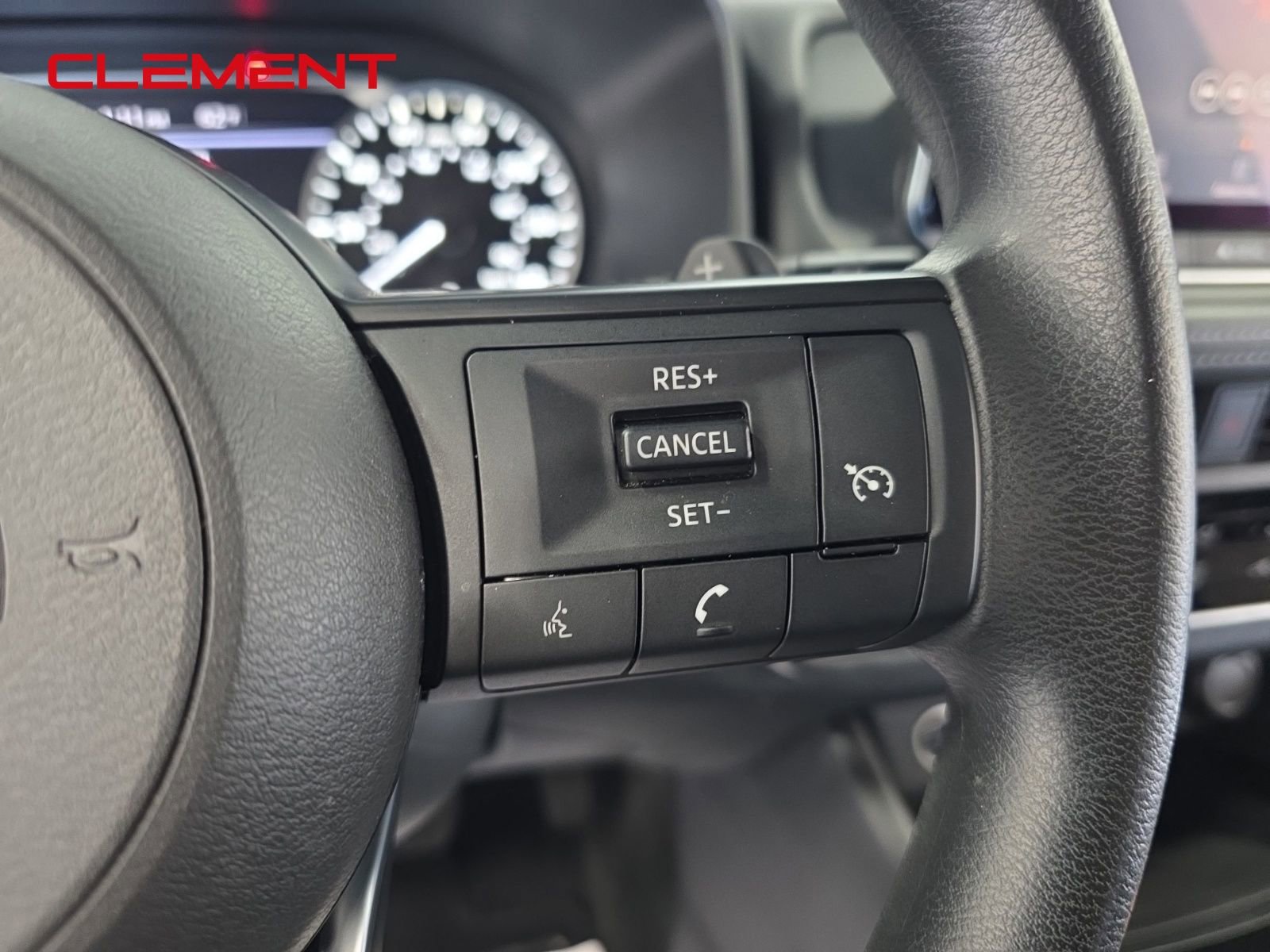 Used 2021 Nissan Rogue S image 15
