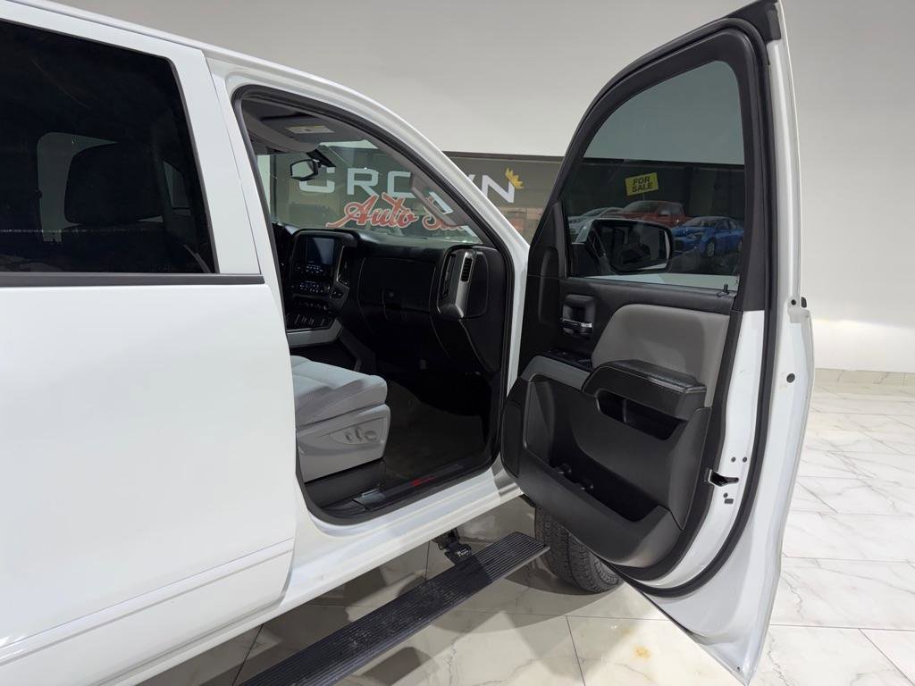 Used 2018 Chevrolet Silverado 1500 LT w/ Texas Edition AWD/4WD image 18
