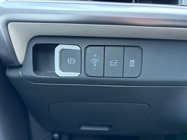 Used 2025 Hyundai Santa Fe SEL FWD image 26