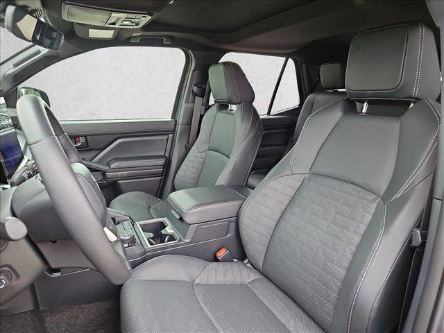 Used 2026 Toyota 4Runner TRD Off-Road Premium AWD/4WD image 17