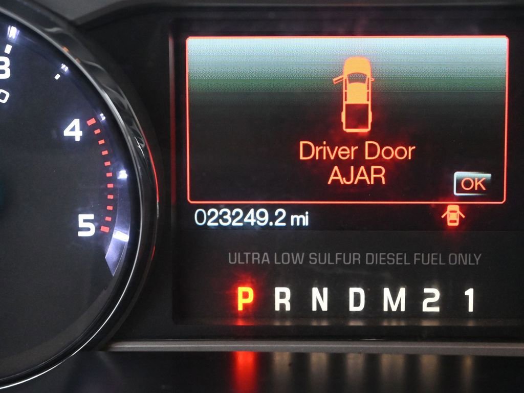 Used 2015 Ford F350 Lariat w/ Lariat Interior Package image 37