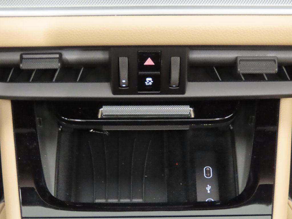 Certified 2026 Porsche Cayenne S AWD/4WD image 29