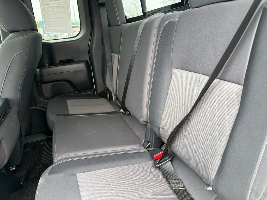 Used 2022 Nissan Titan S image 16