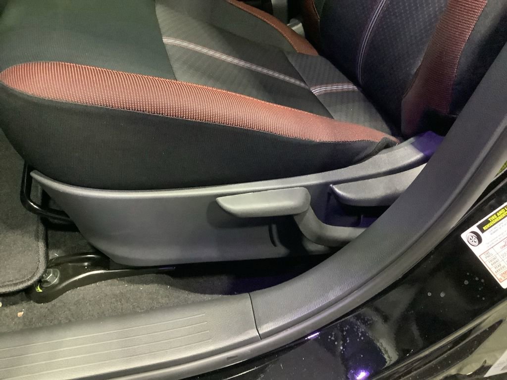 New 2025 Nissan Versa SR w/ Trunk Package image 25