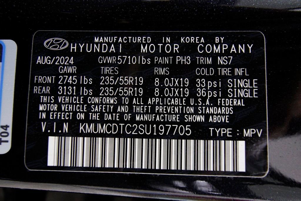 Used 2025 Genesis GV70 3.5T Sport AWD/4WD image 37