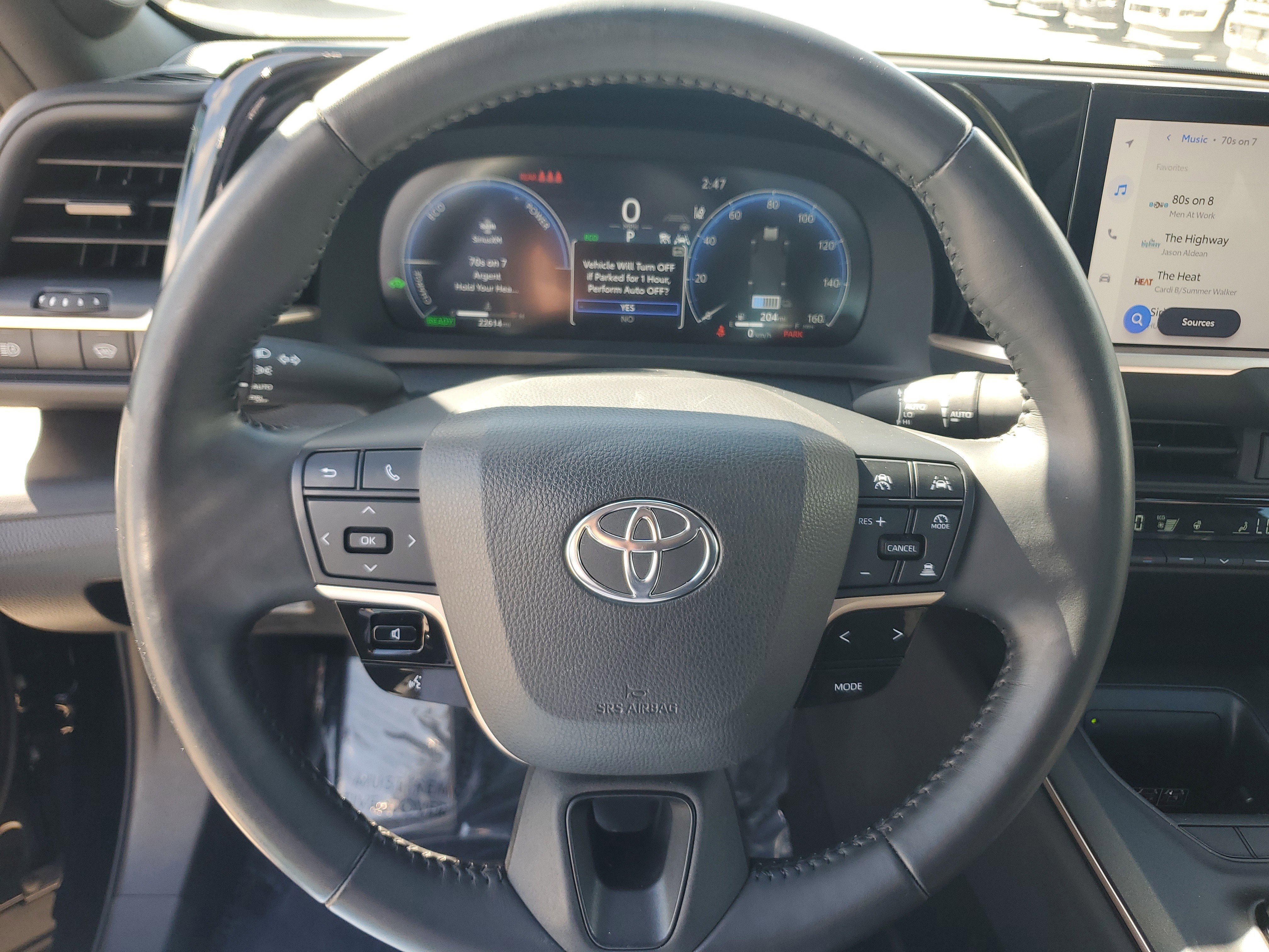 Used 2023 Toyota Crown Limited image 19