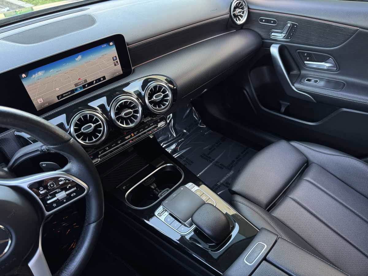 Used 2019 Mercedes-Benz A 220 image 16