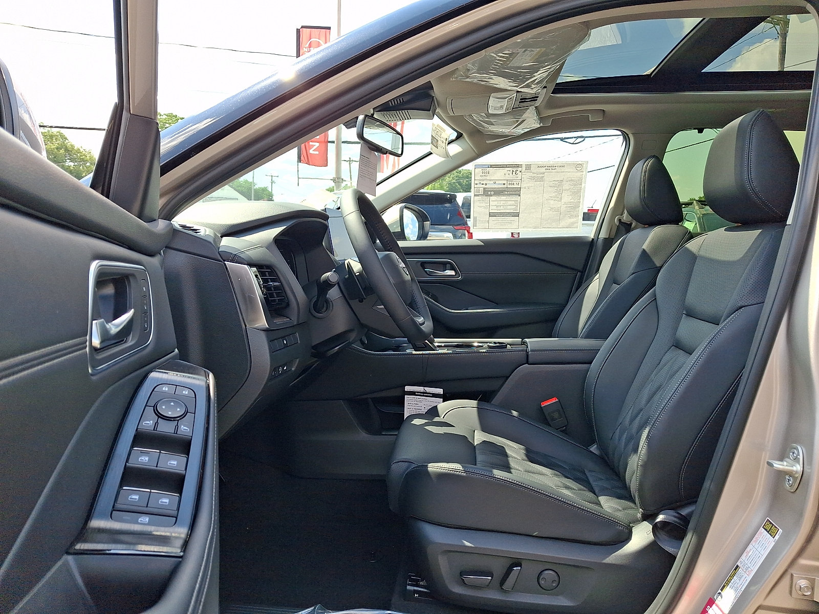 New 2026 Nissan Rogue Platinum AWD/4WD image 10