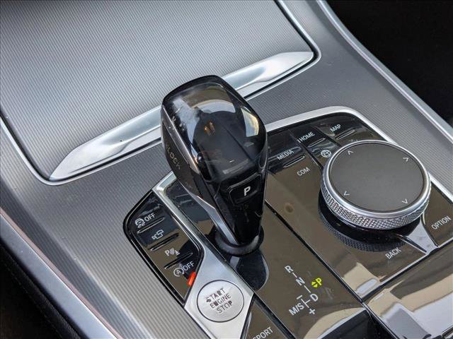 Used 2019 BMW X5 xDrive40i w/ Parking Assistance Package image 12