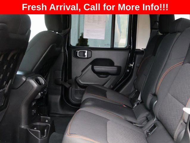Used 2023 Jeep Gladiator Mojave w/ Trailer Tow Package AWD/4WD image 16