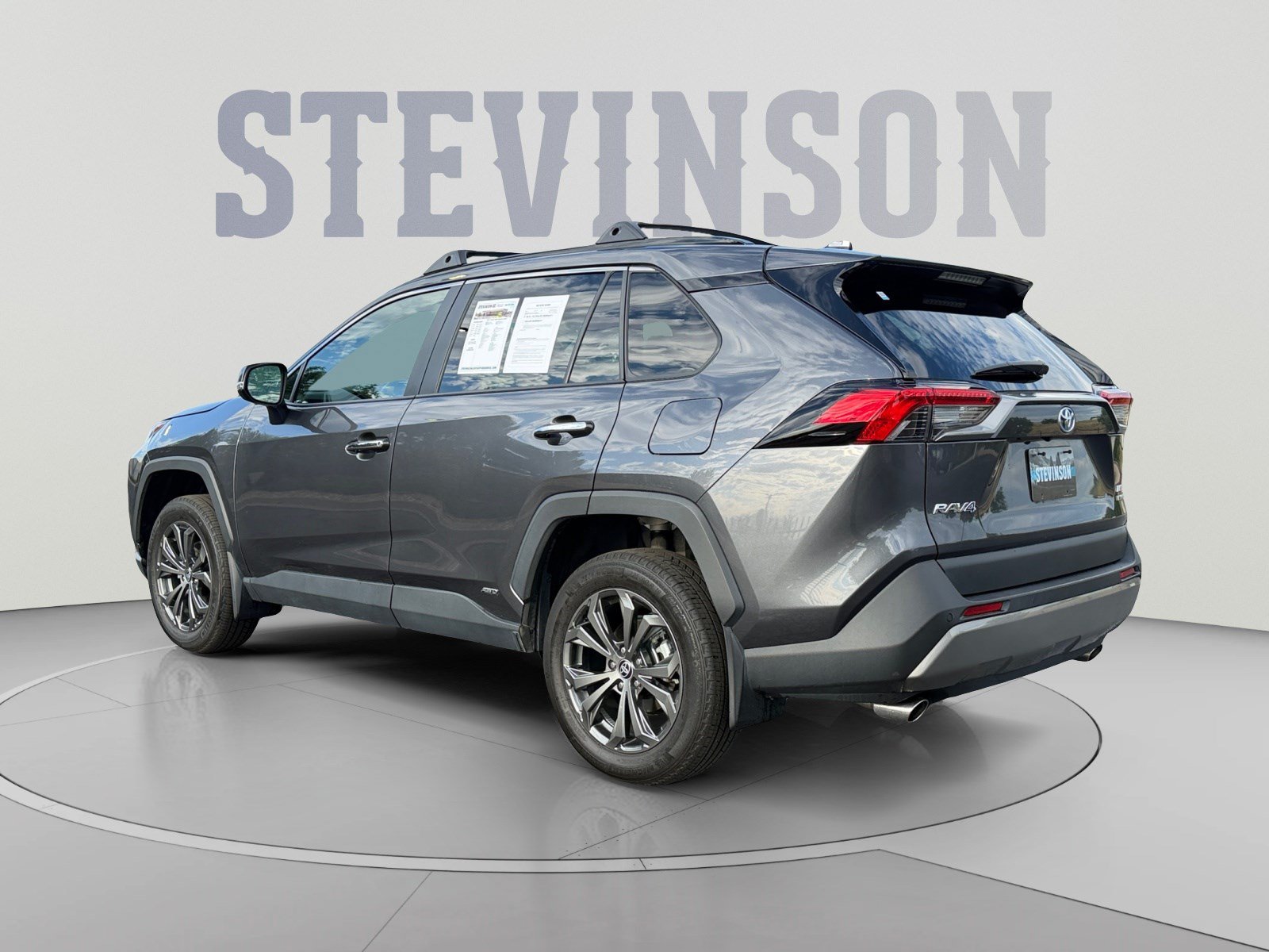 Used 2023 Toyota RAV4 Limited AWD/4WD image 3