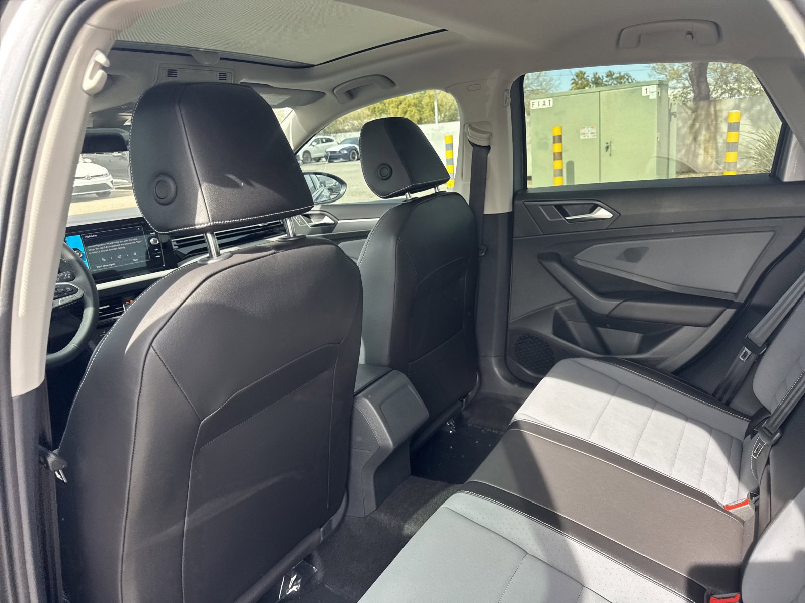 New 2026 Volkswagen Jetta SE FWD image 18