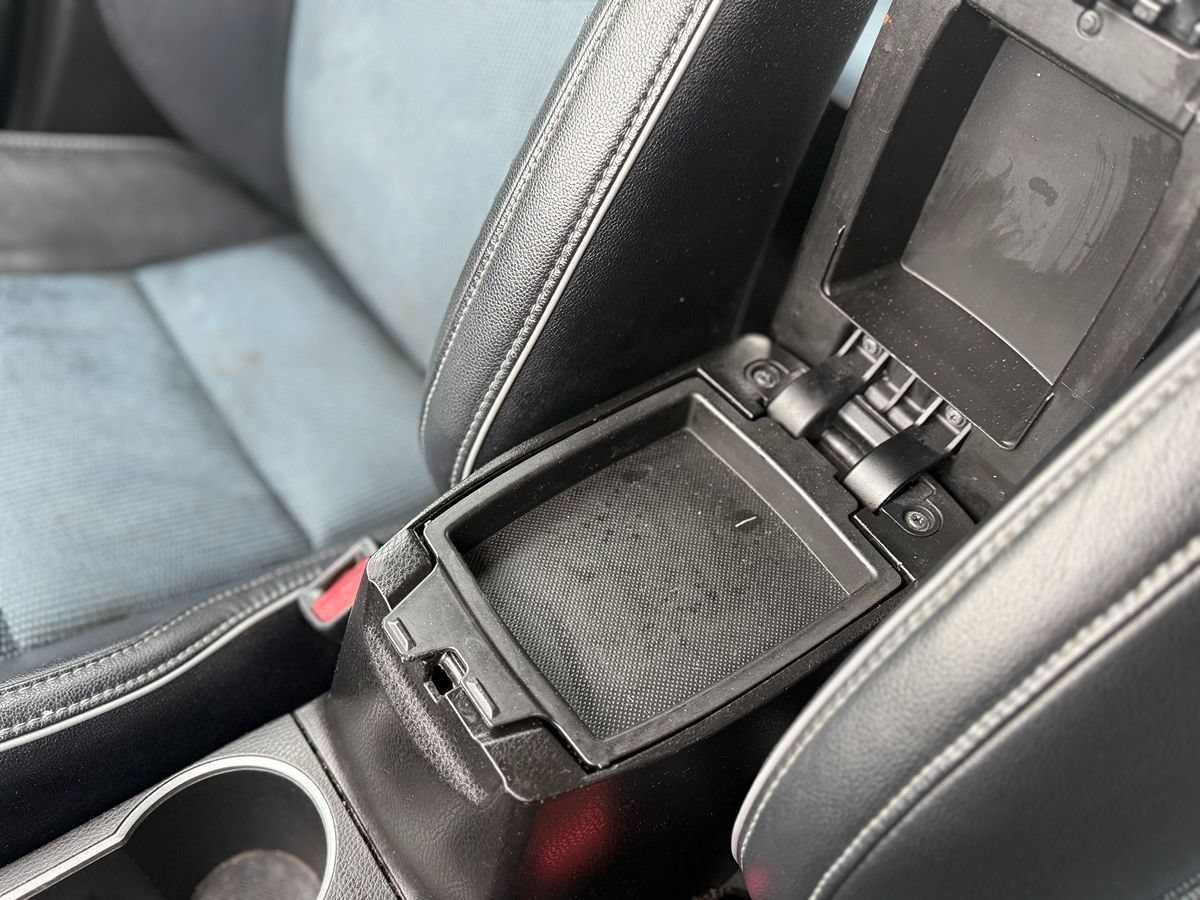 Used 2014 Toyota Corolla S FWD image 26