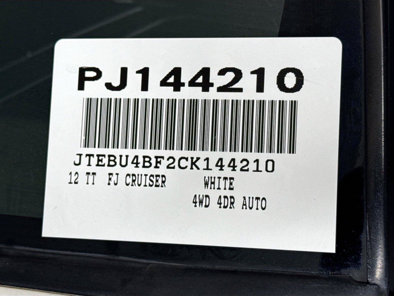 Used 2012 Toyota FJ Cruiser 4WD w/ Upgrade Pkg image 38