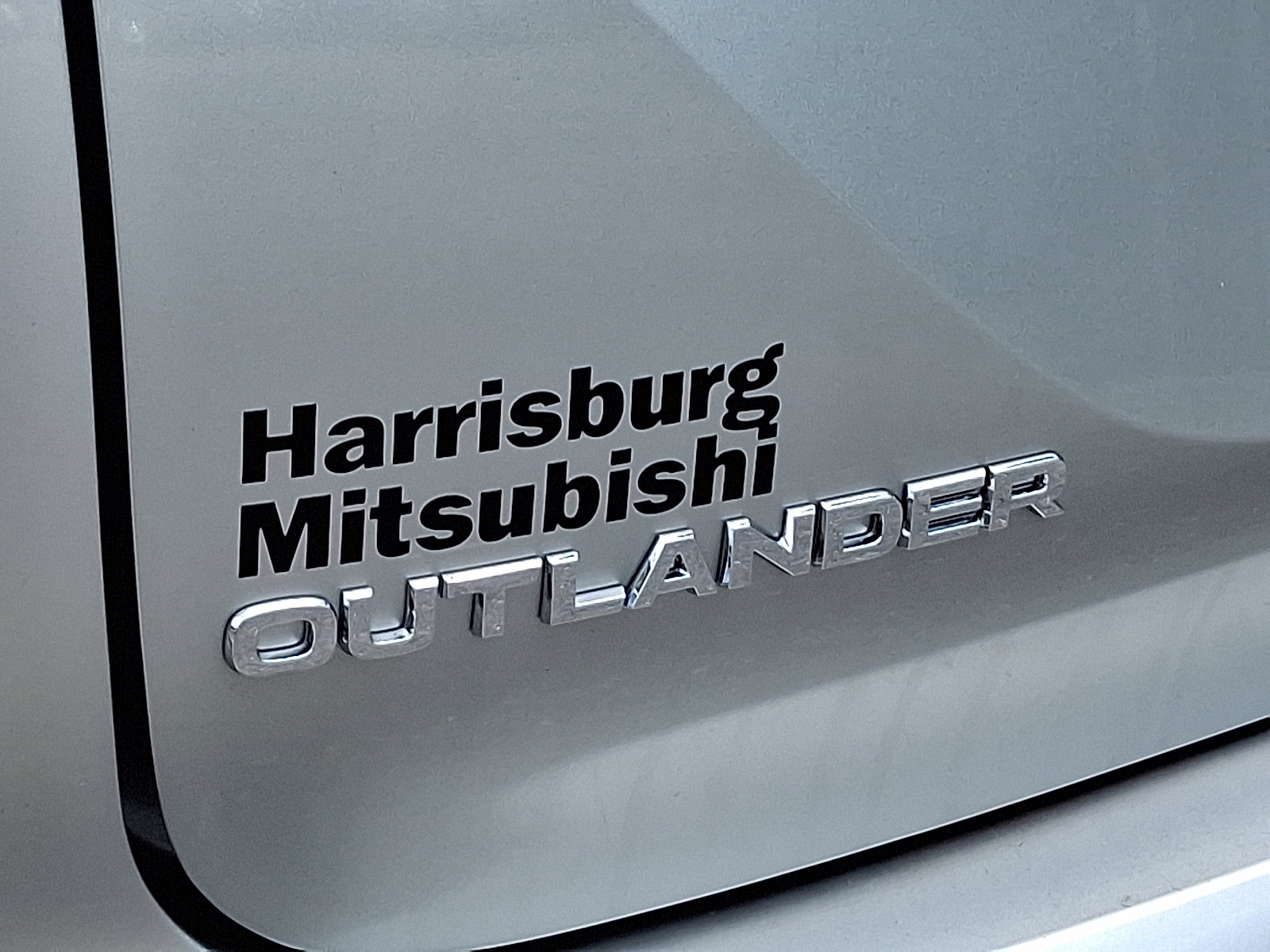 New 2025 Mitsubishi Outlander SE image 21