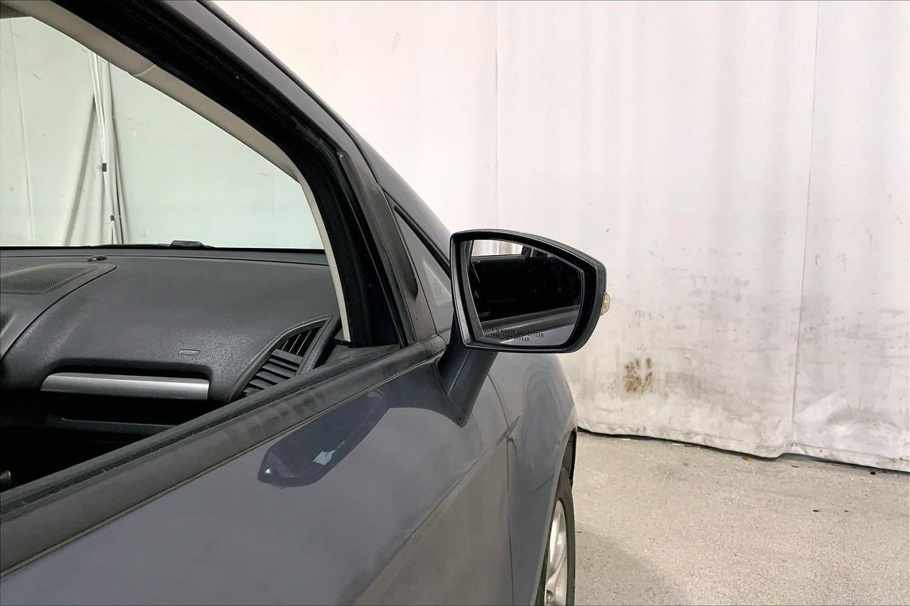 Used 2020 Ford EcoSport SE w/ SE Convenience Package FWD image 8