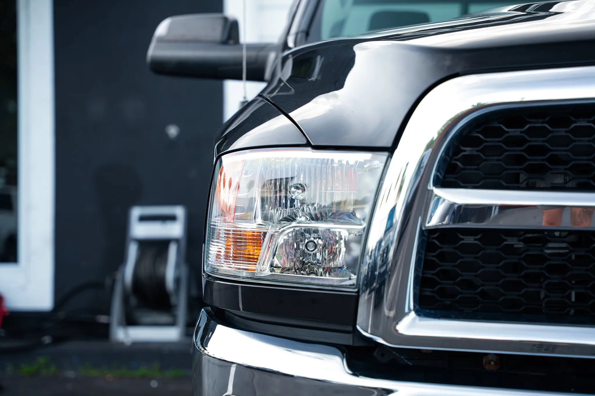 Used 2018 RAM 3500 SLT w/ Snow Chief Group AWD/4WD image 27