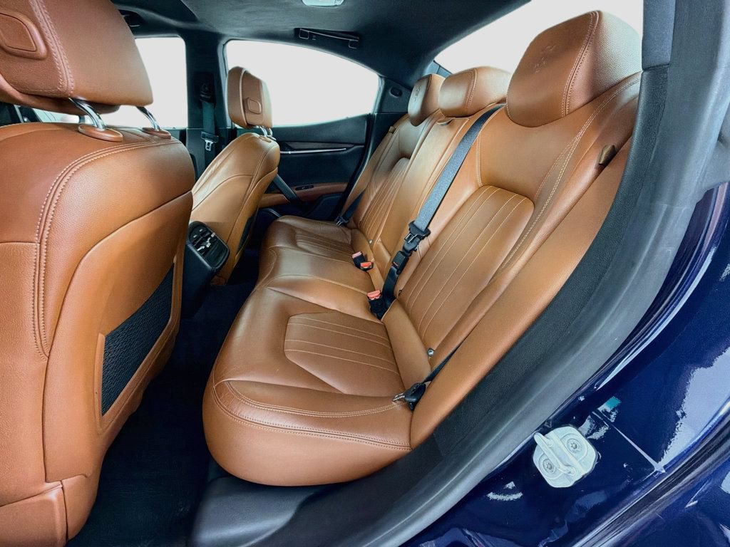 Used 2016 Maserati Ghibli S Q4 AWD/4WD image 24