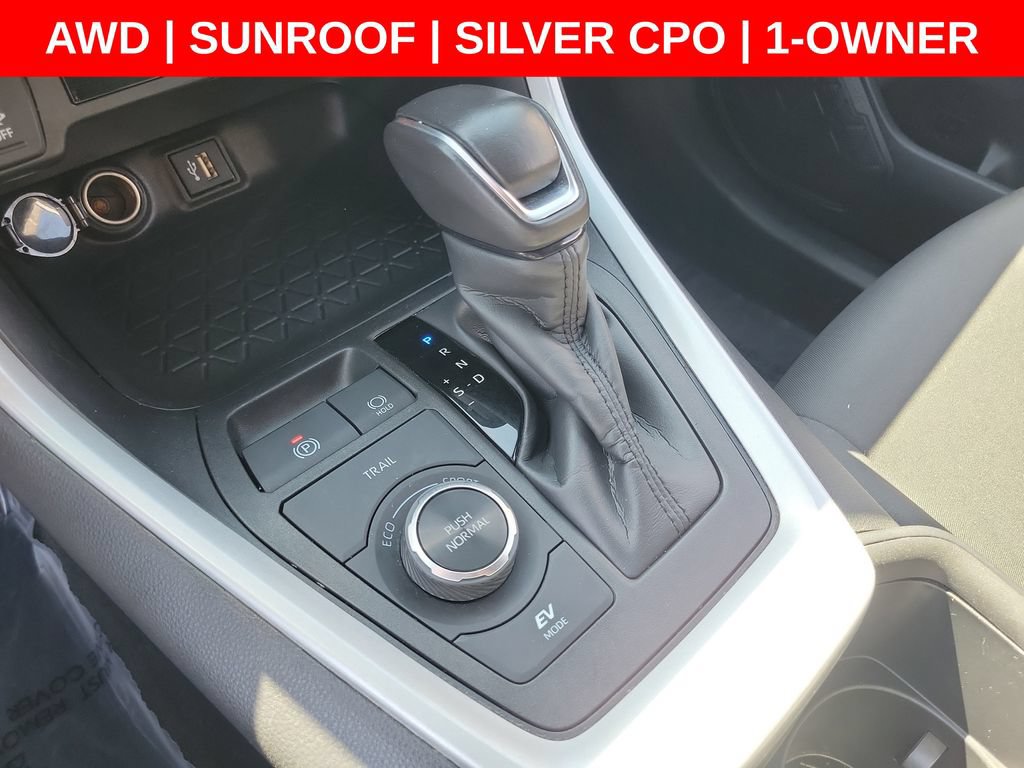 Used 2023 Toyota RAV4 SE AWD/4WD image 30