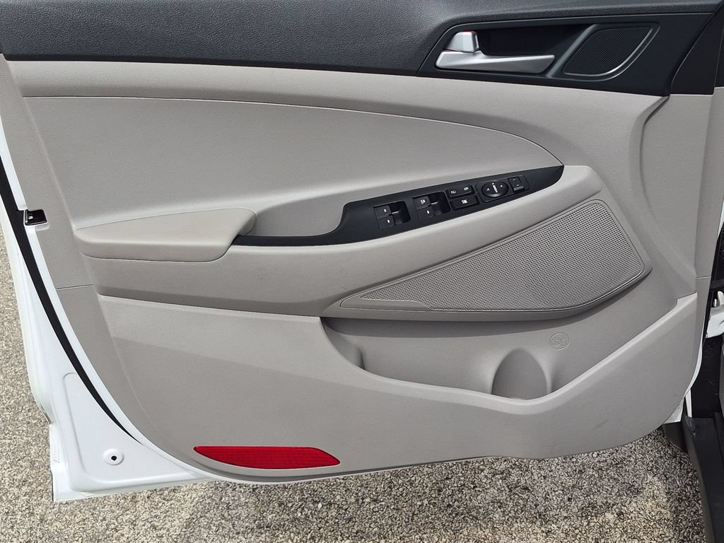 Used 2020 Hyundai Tucson Value FWD image 18