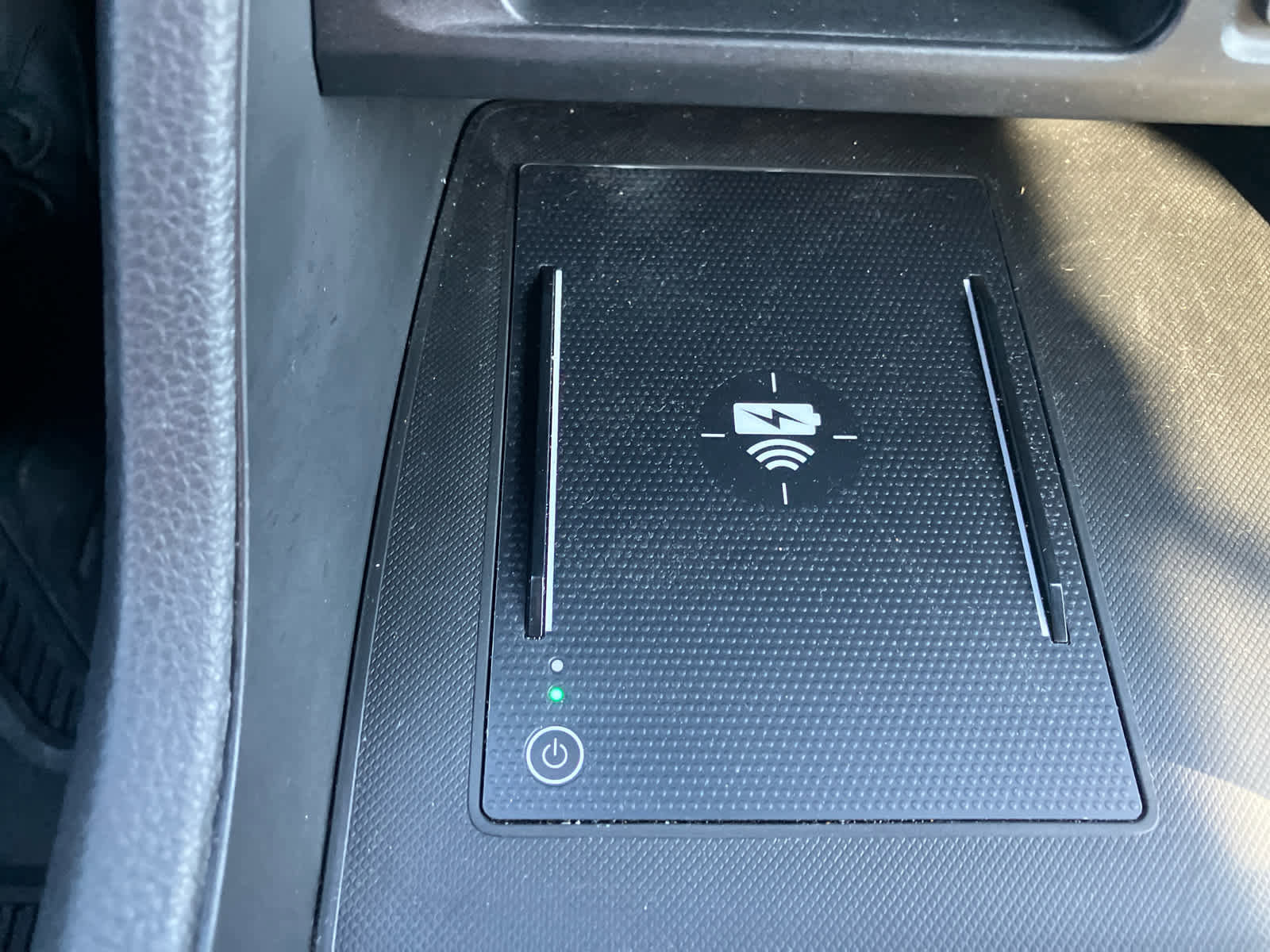 Used 2025 Honda Pilot TrailSport image 32