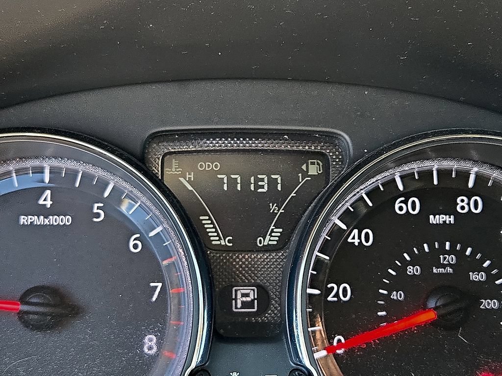 Used 2018 Nissan Versa SV FWD image 24