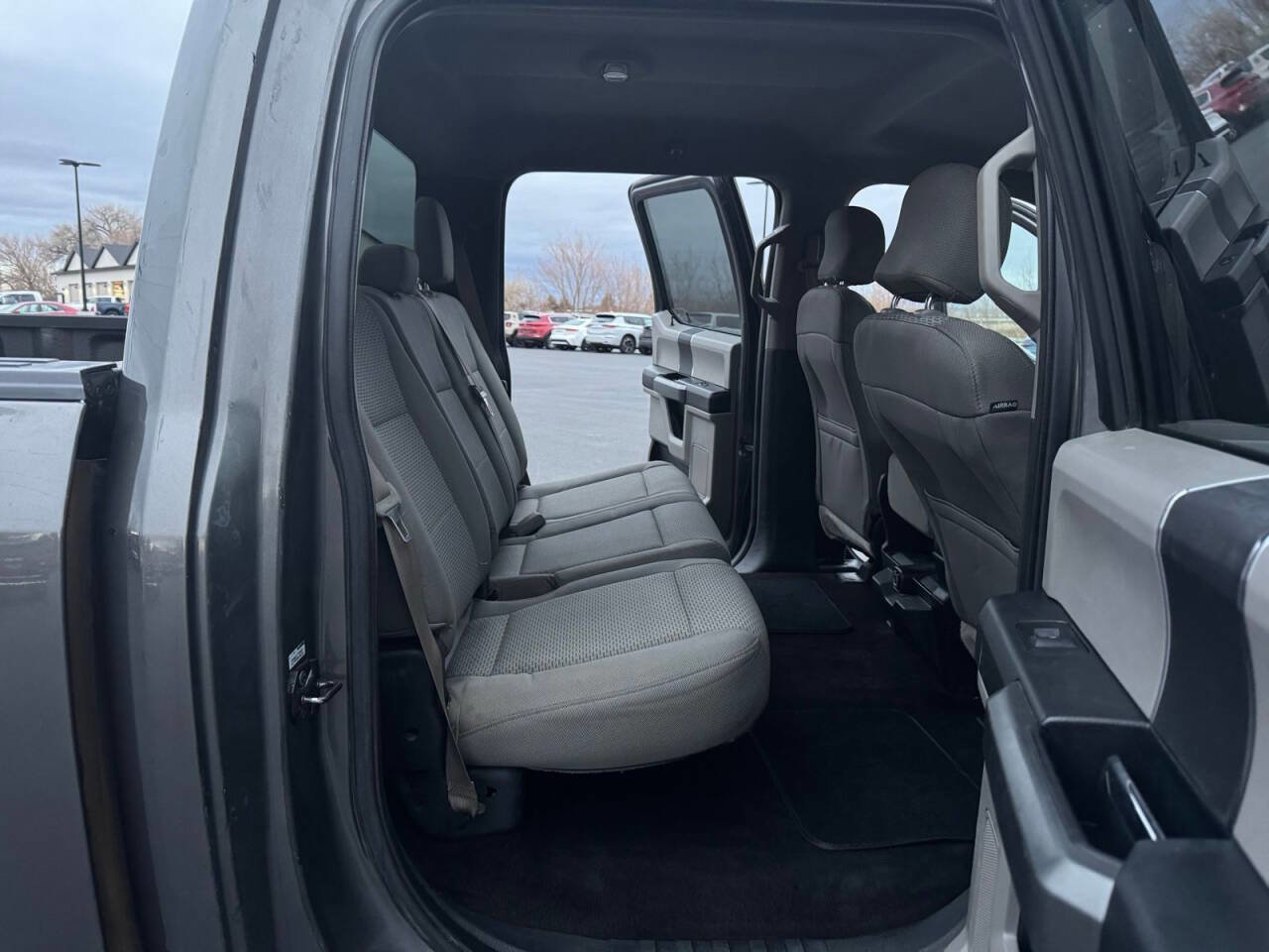 Used 2016 Ford F150 XLT w/ Trailer Tow Package image 31