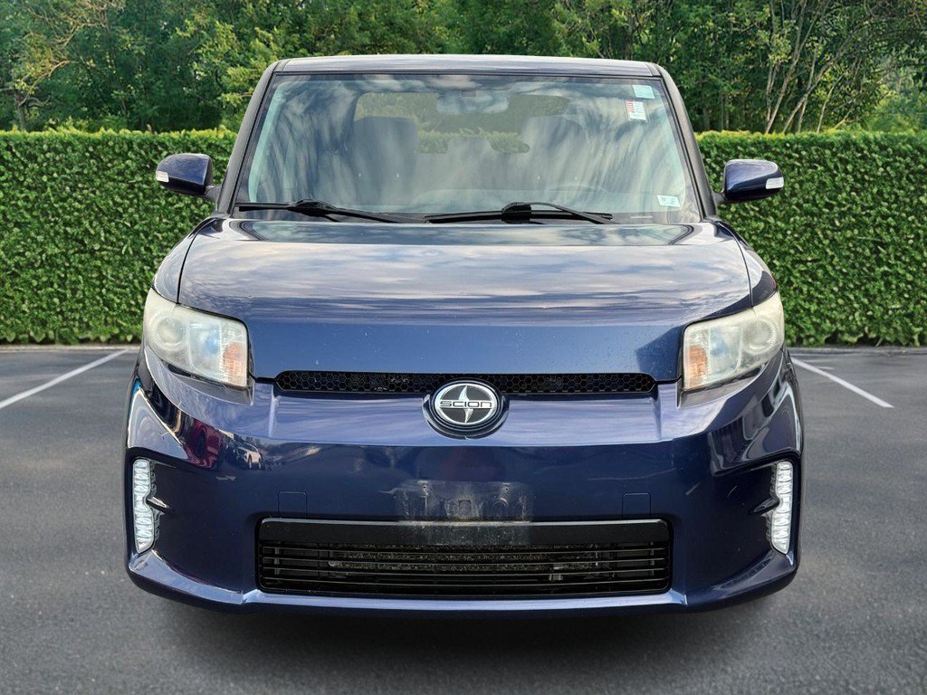 Used 2013 Scion xB FWD image 8