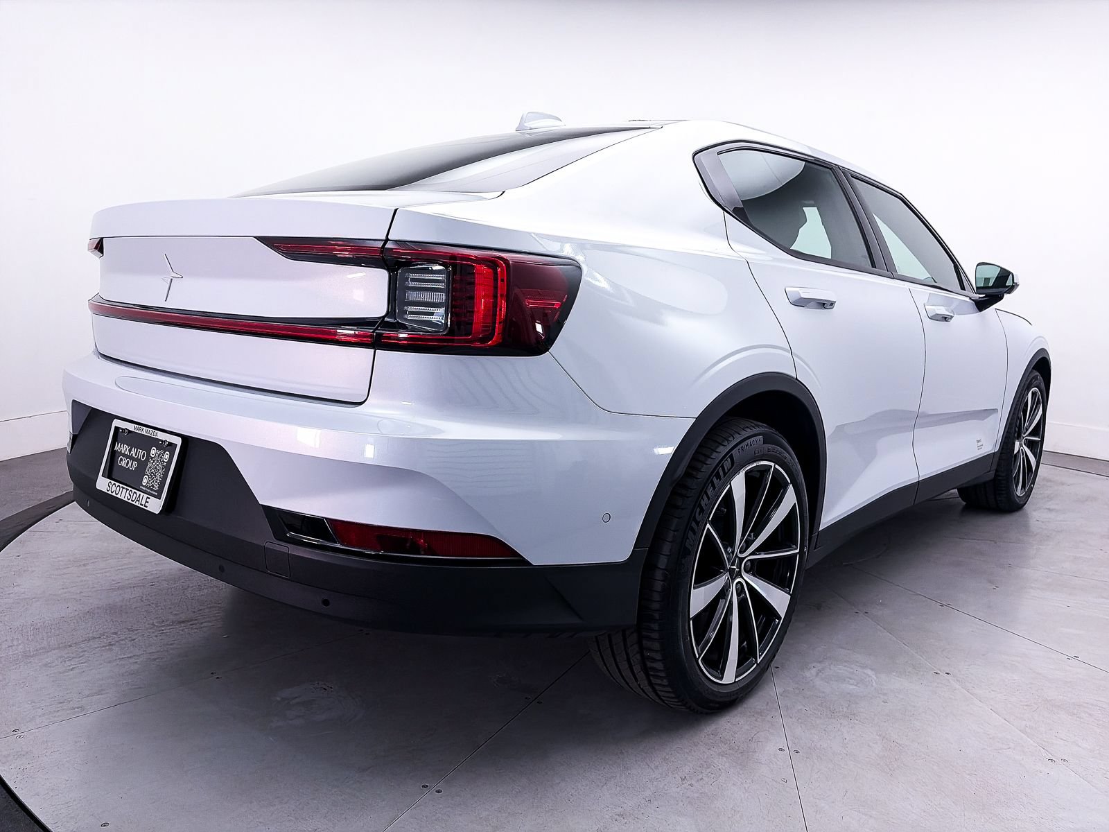 Used 2022 Polestar Polestar 2 w/ Plus Package AWD/4WD image 16