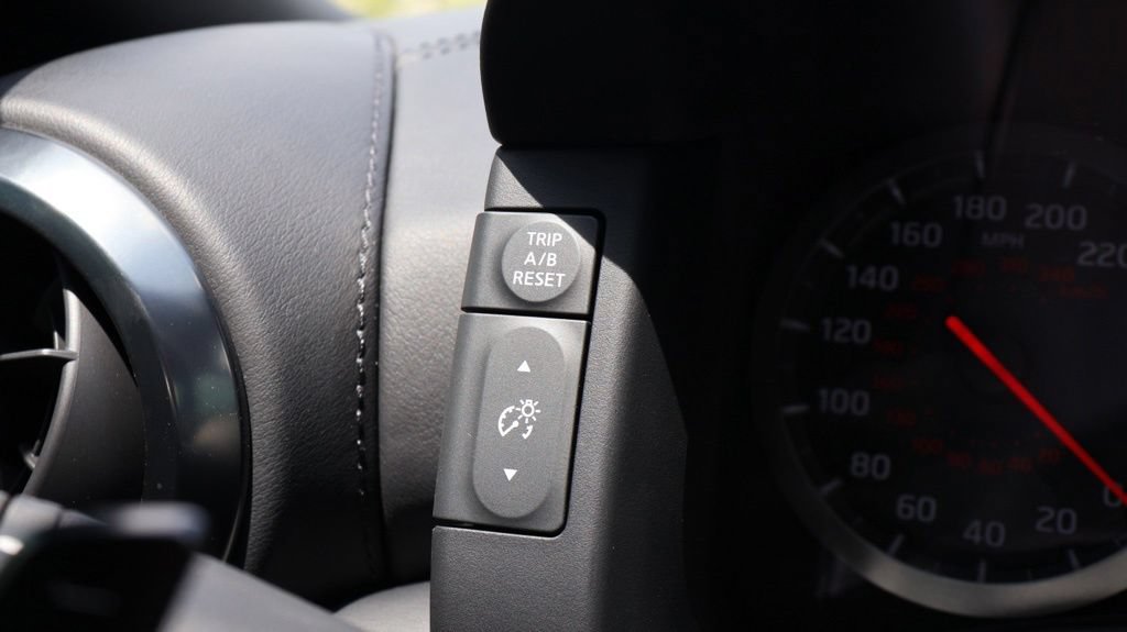 Used 2021 Nissan GT-R Premium AWD/4WD image 30