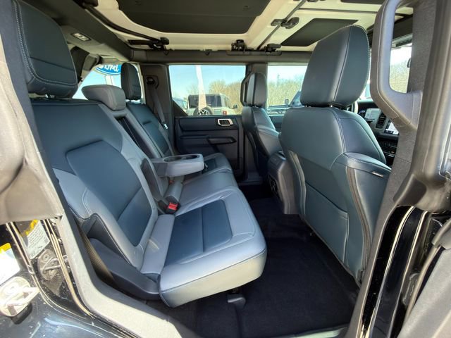 Used 2024 Ford Bronco Outer Banks image 10