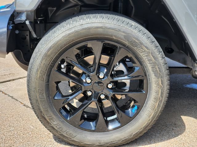 Certified 2023 Jeep Wrangler Unlimited Sahara w/ Cold Weather Group AWD/4WD image 10