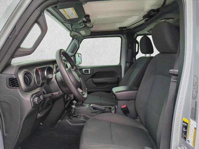 Used 2023 Jeep Gladiator Sport w/ Trailer Tow Package image 9