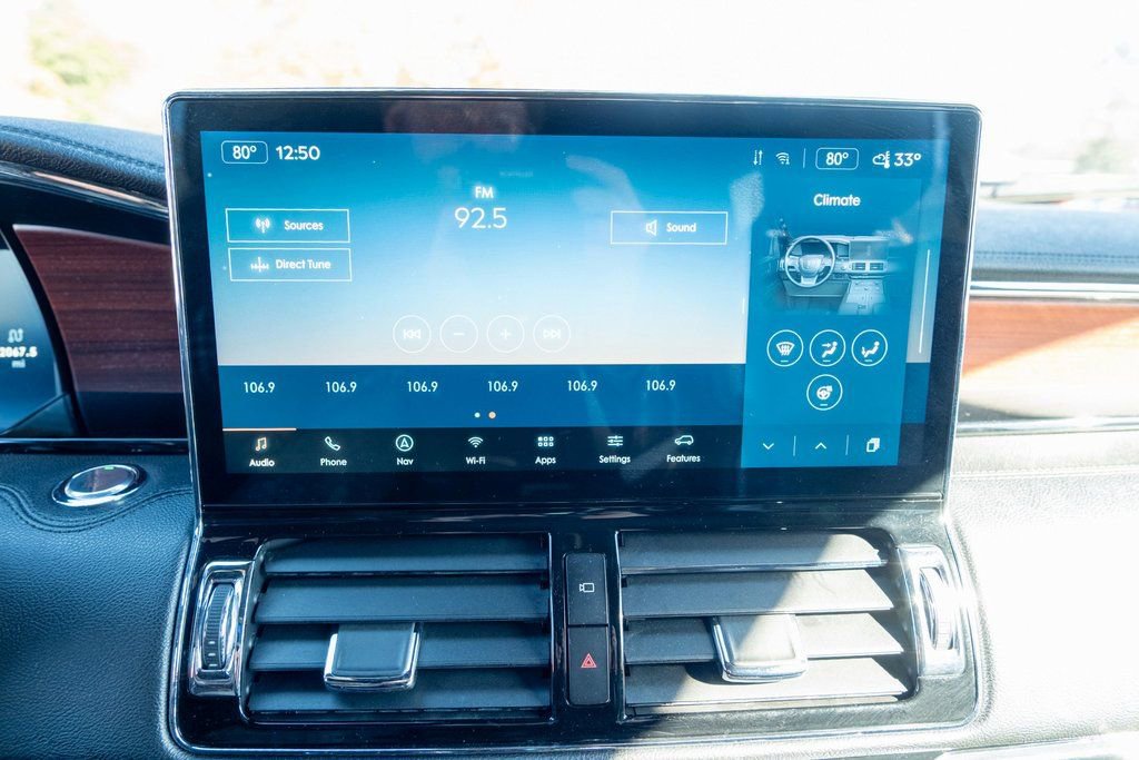 Used 2023 Lincoln Navigator Reserve image 26