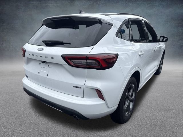 Used 2023 Ford Escape ST-Line Select AWD/4WD image 8
