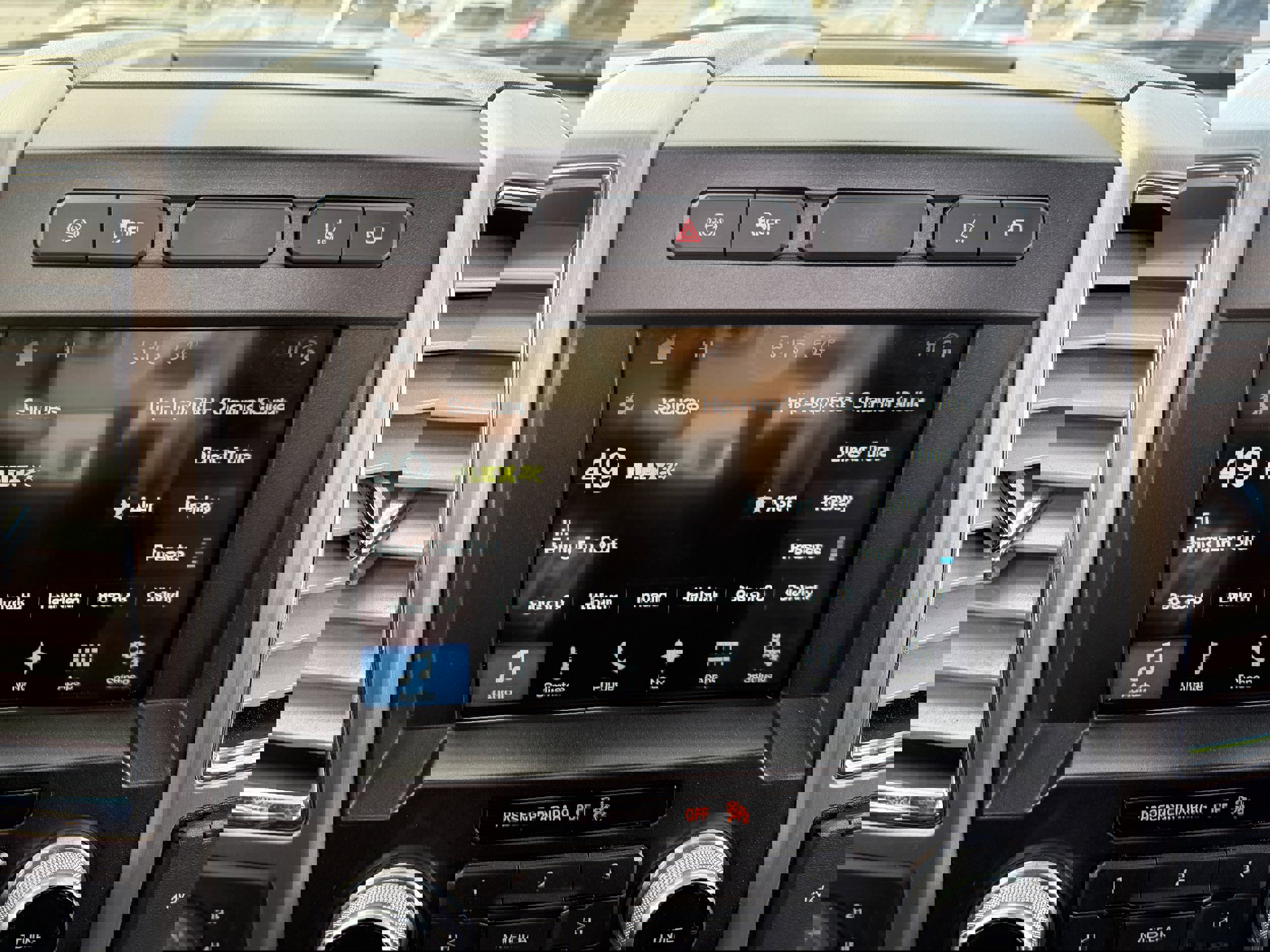 Used 2017 Ford F350 Platinum w/ Platinum Ultimate Package image 15