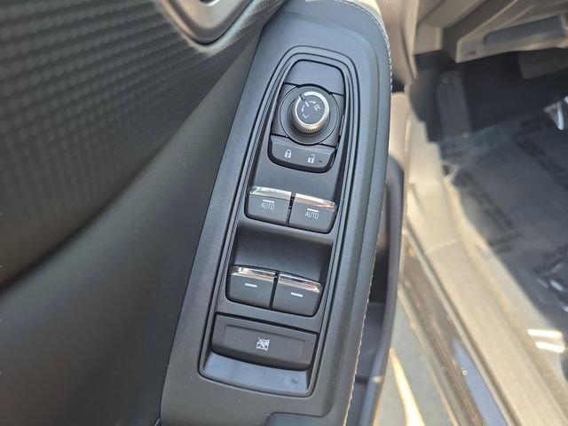 Used 2024 Subaru Forester Limited AWD/4WD image 13