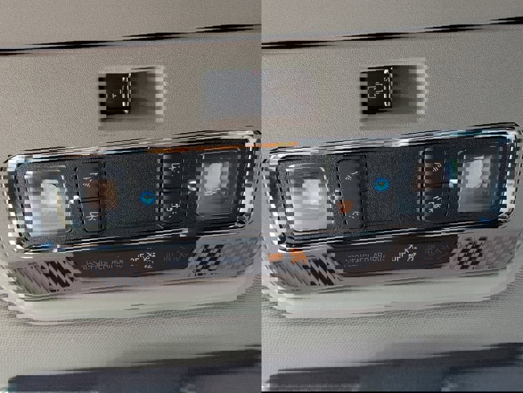 Used 2023 Ford F150 Lariat image 17