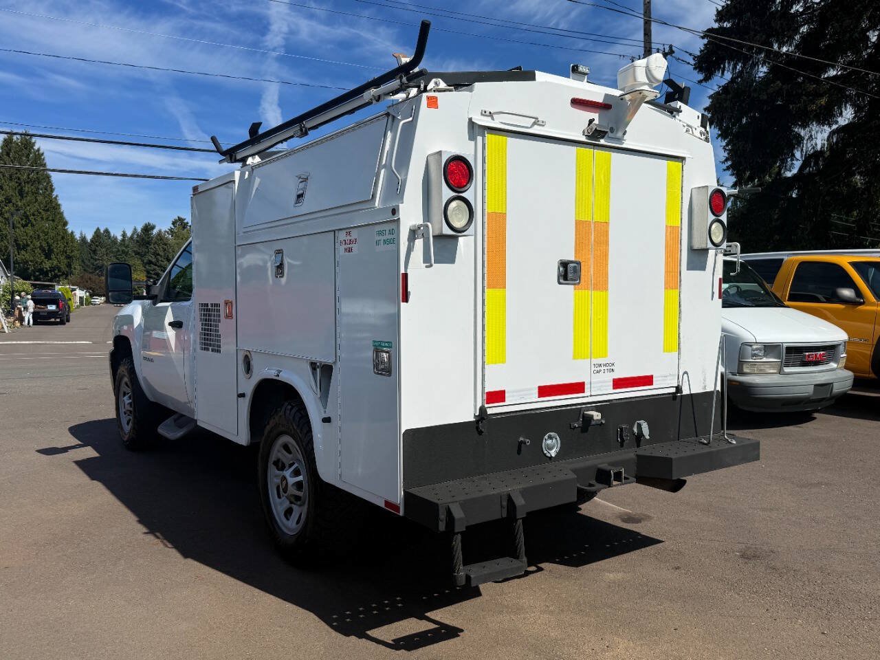 Used 2013 Chevrolet Silverado 3500 W/T RWD image 7