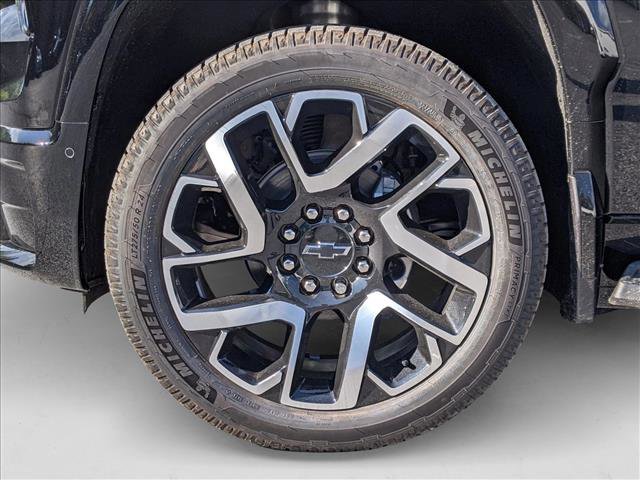 New 2024 Chevrolet Silverado EV RST image 10