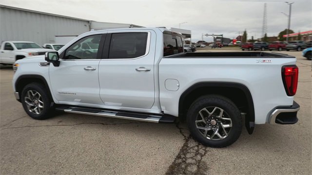 New 2026 GMC Sierra 1500 SLT w/ SLT Premium Plus Package image 40