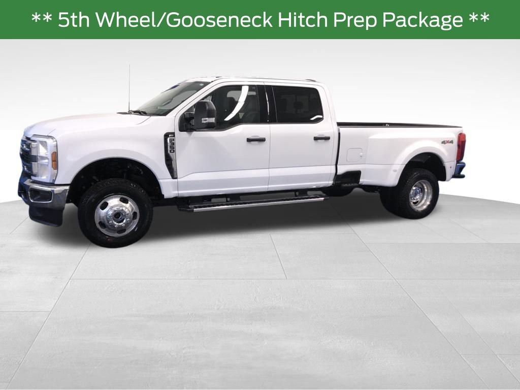 New 2026 Ford F350 XLT AWD/4WD image 2