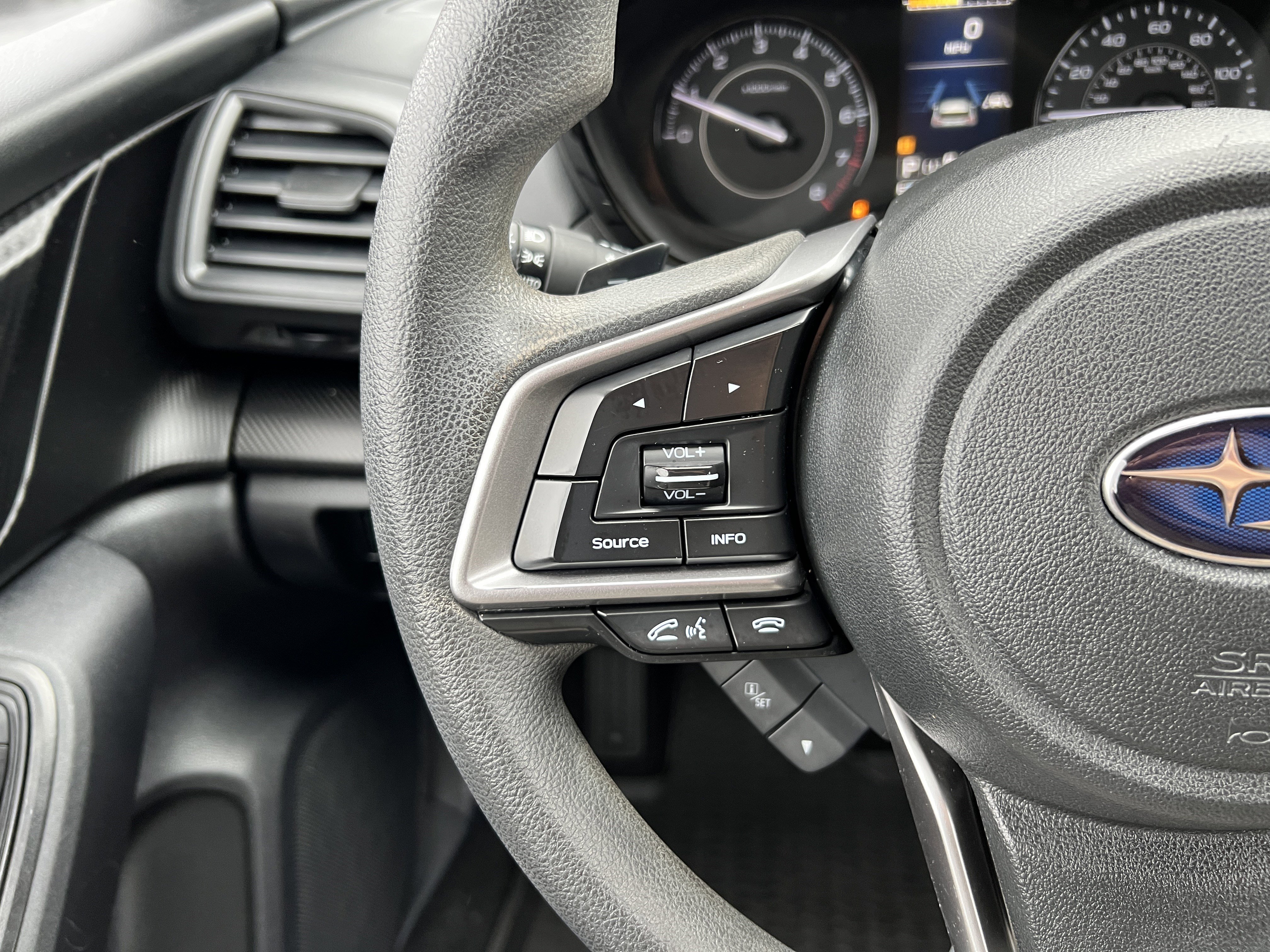 Used 2022 Subaru Impreza Premium image 27