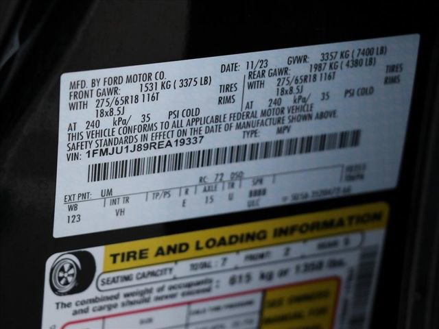 Used 2024 Ford Expedition XLT image 31