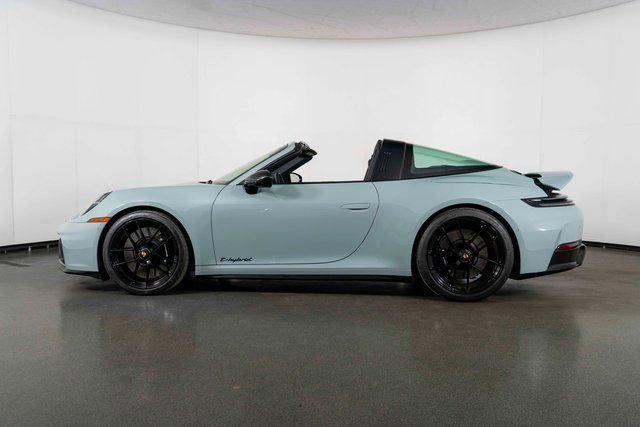 Used 2025 Porsche 911 Targa 4 GTS image 5