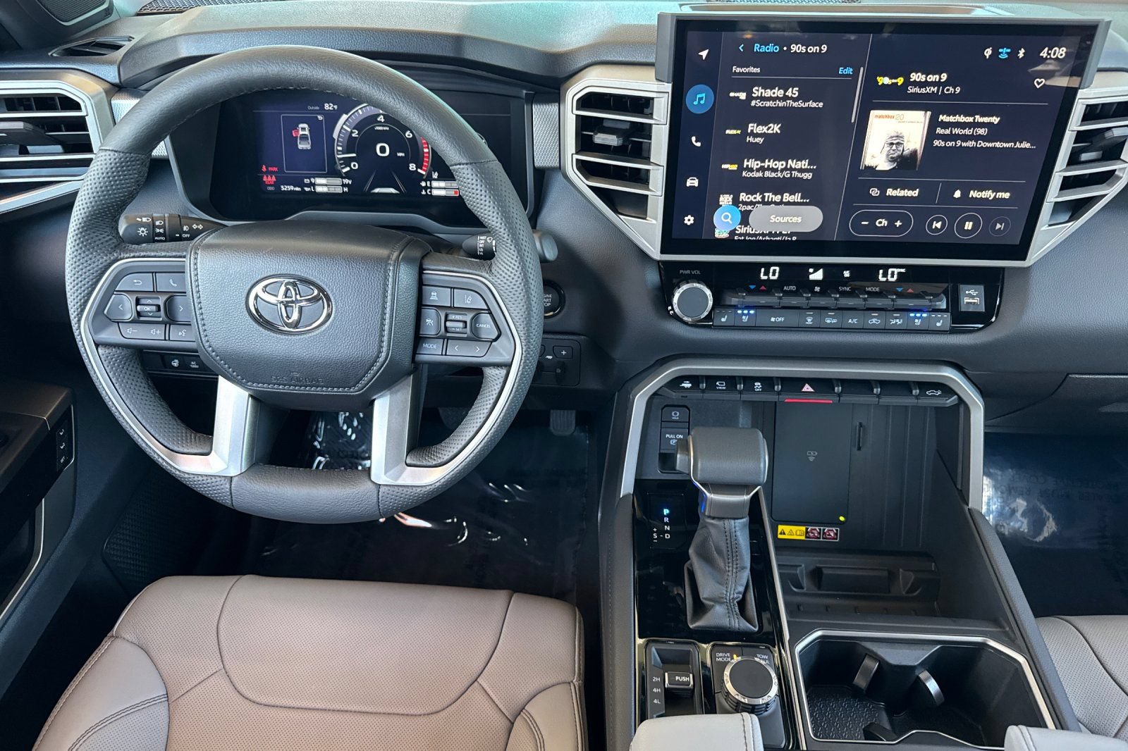 Used 2026 Toyota Tundra Limited AWD/4WD image 17