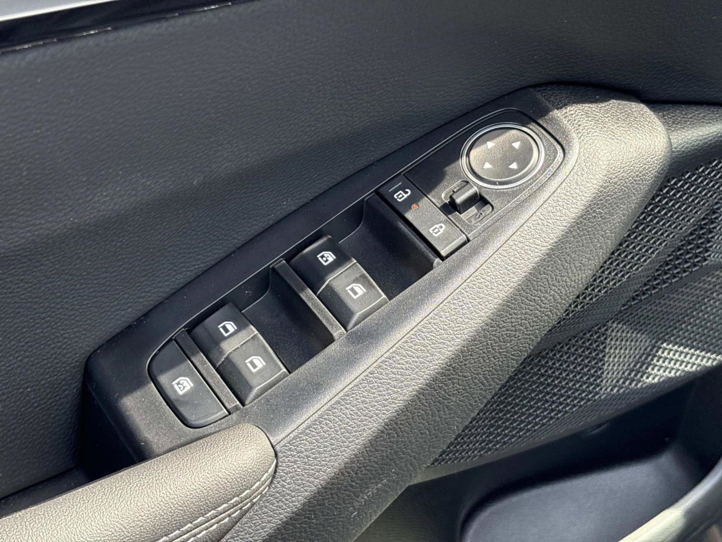 New 2026 Kia Seltos EX image 20