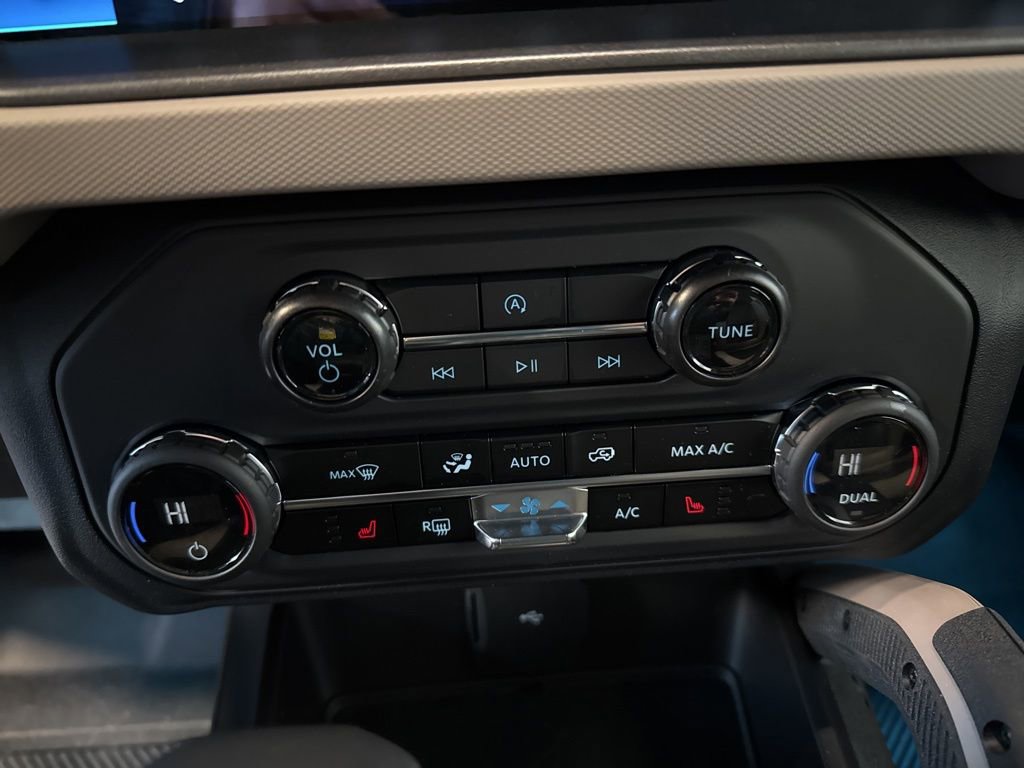 Used 2024 Ford Bronco Big Bend image 21